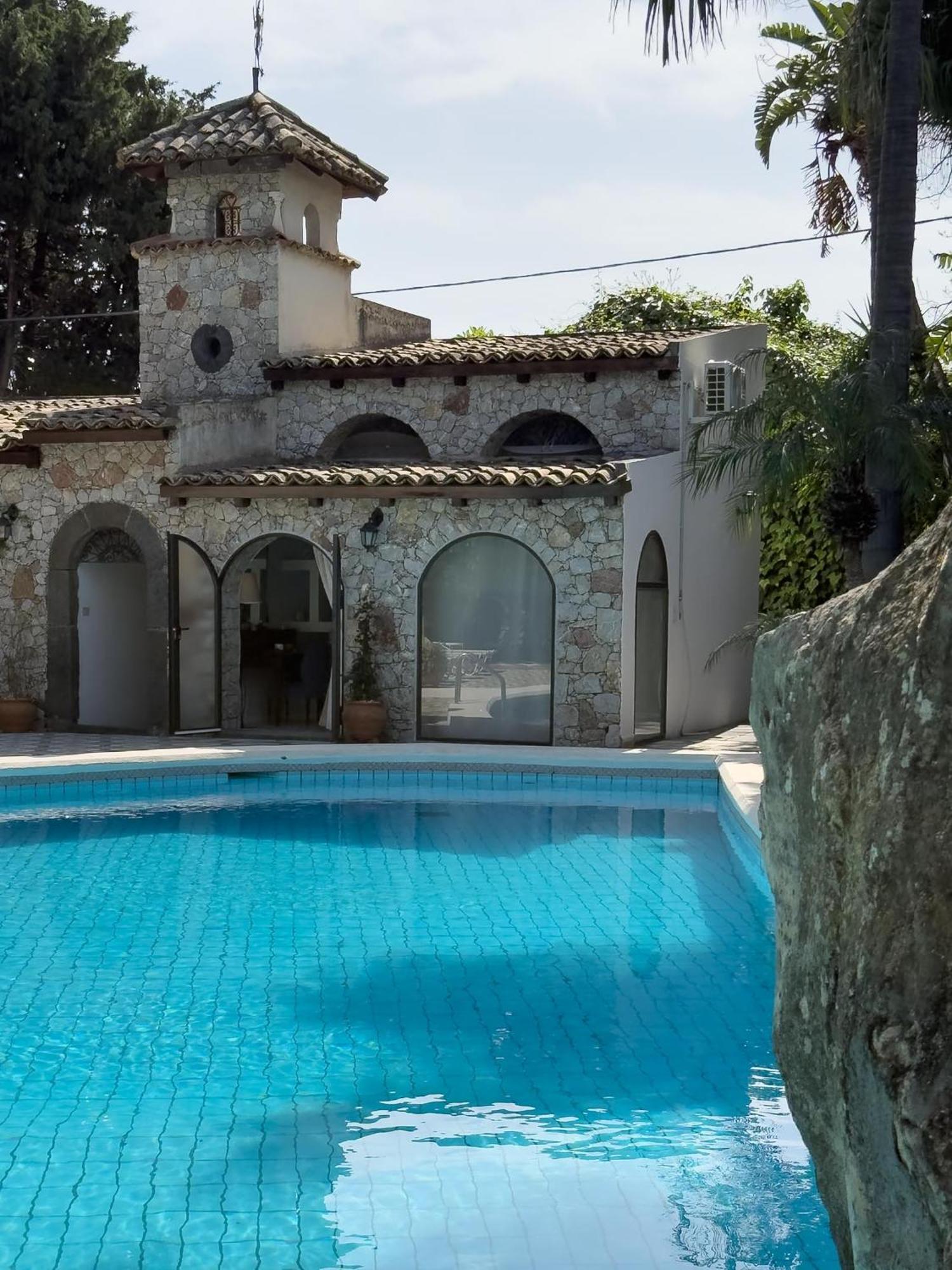 B&B La Villa Giardini Naxos Exterior foto