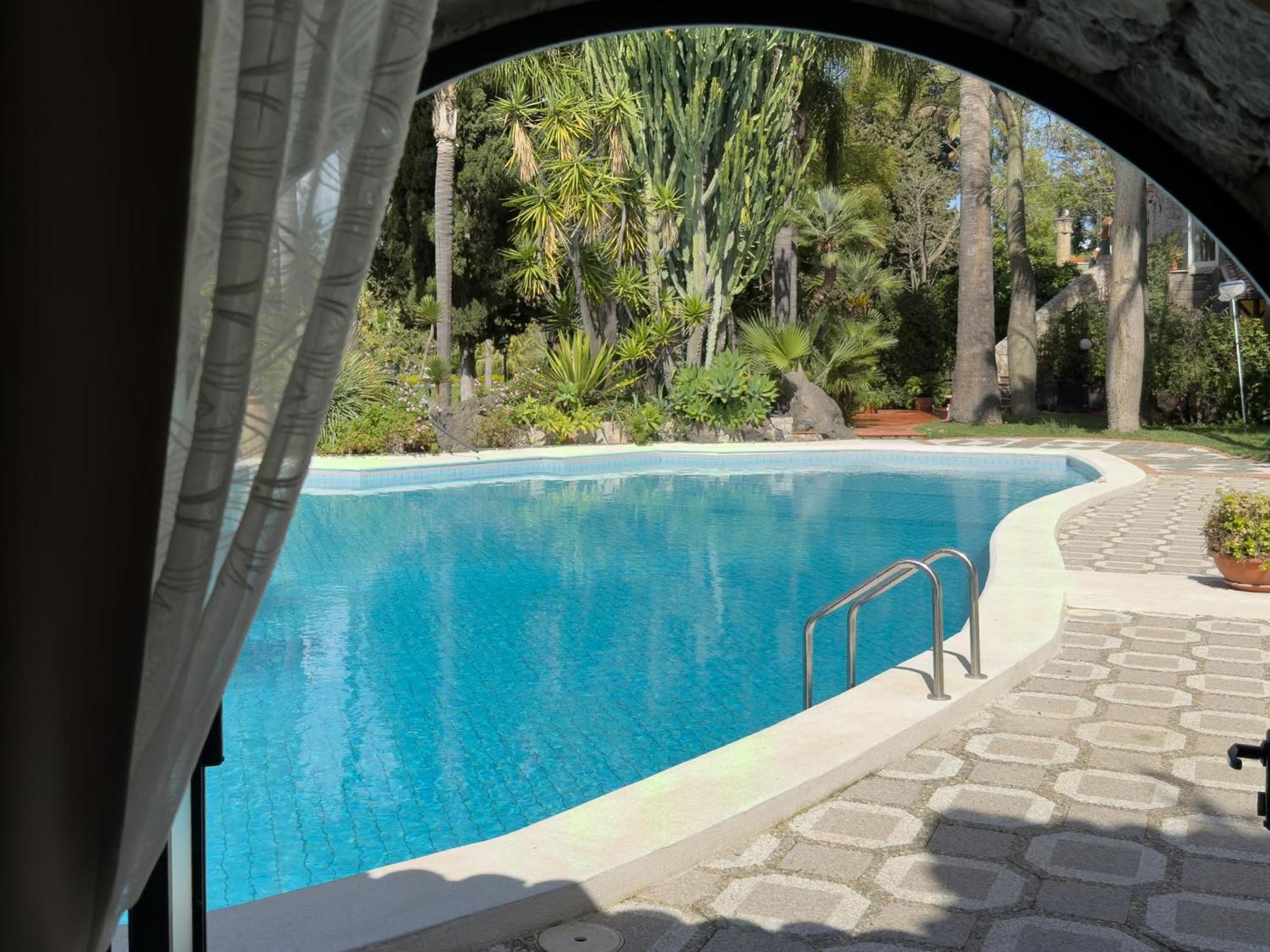 B&B La Villa Giardini Naxos Exterior foto